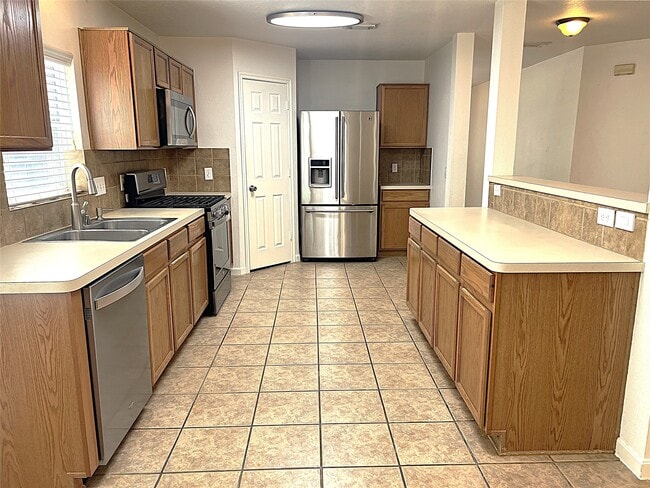Building Photo - 4714 Glencastle Ct