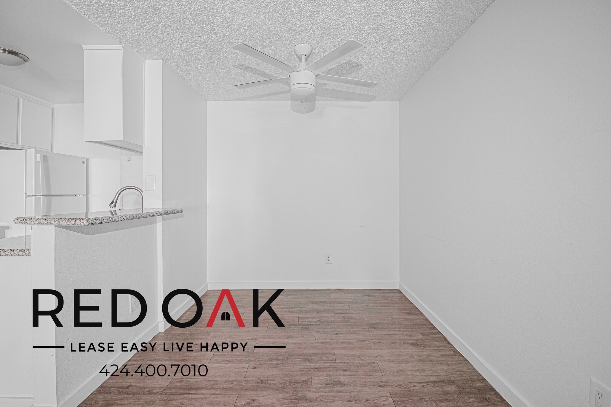 Building Photo - 11817 Victory Blvd