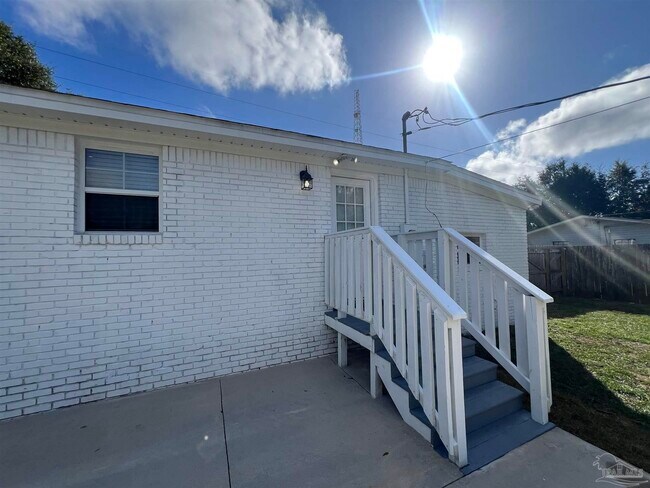 Building Photo - 4551 Teston Dr