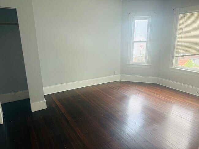 Building Photo - 4-6 Mulvey St
