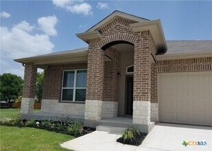 Building Photo - 2037 Flintshire Dr