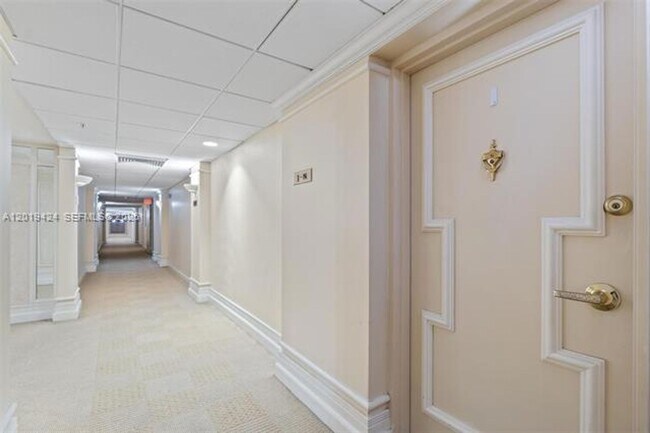 Building Photo - 5700 Collins Ave