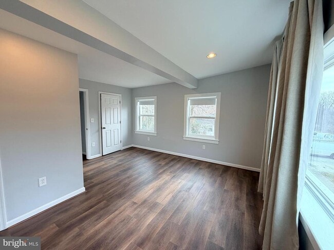 Building Photo - 8710 Pamper Ln