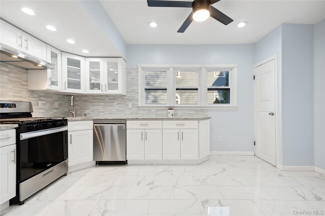 Building Photo - 120 N Forest Ave