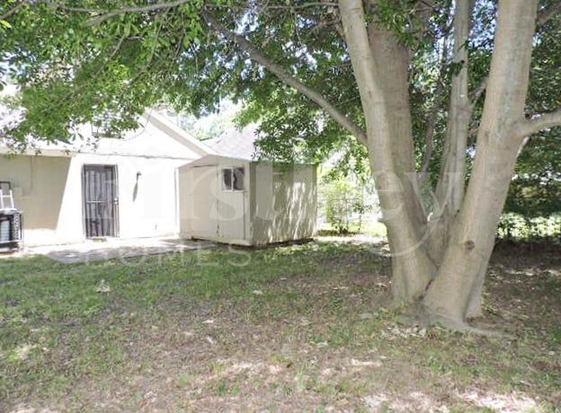 Building Photo - 4571 Blue Willow Rd