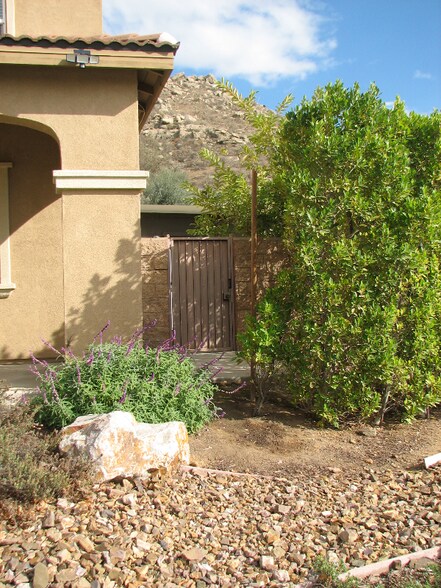 Building Photo - 7068 Laban Ln