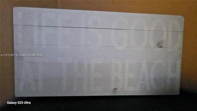 Building Photo - 1625 Kennedy Cswy