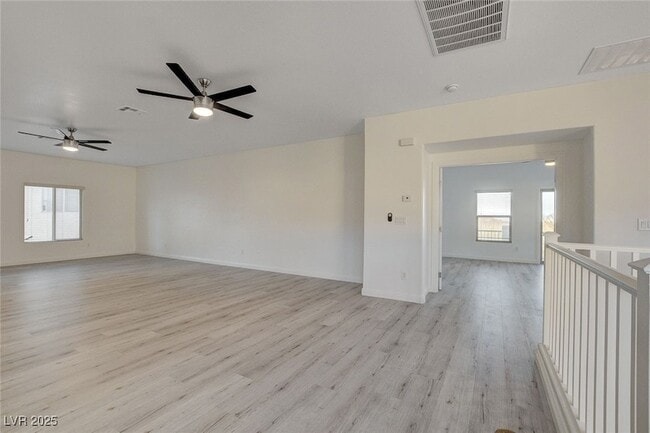 Building Photo - 1068 Riddle Glen St