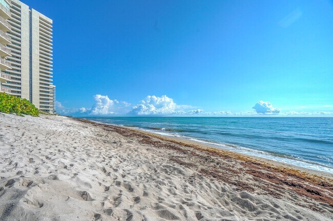 Building Photo - 5480 N Ocean Dr