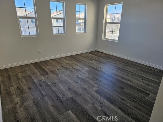 Building Photo - 4725 S Scott Way