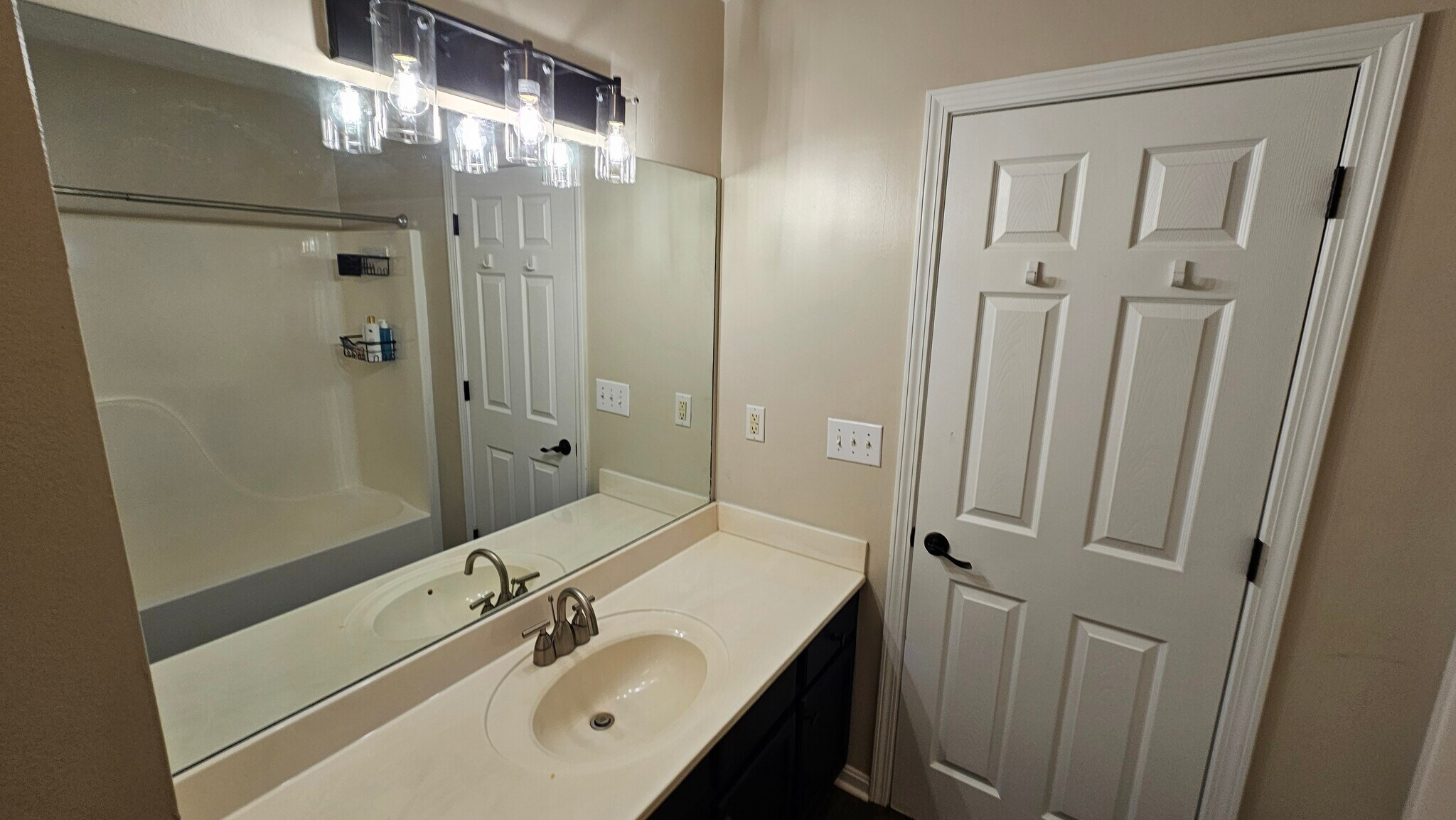 Primary Bath - 5411 Skeffington Way