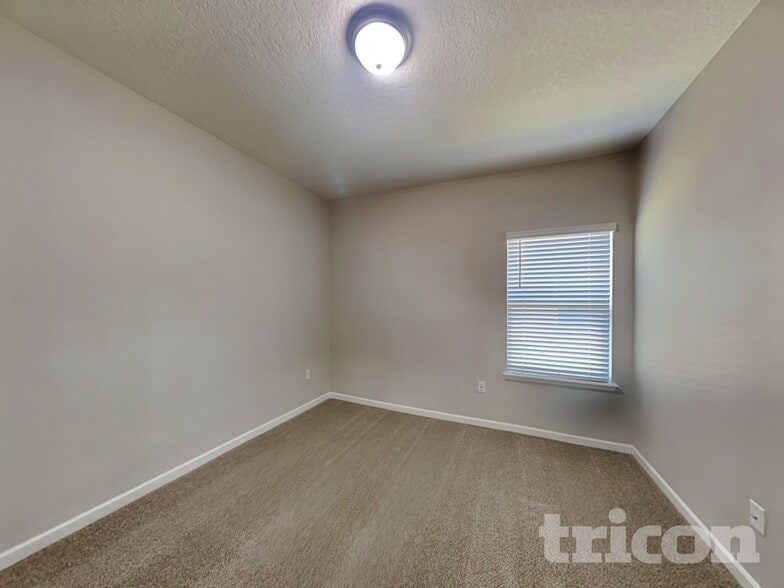 Building Photo - 5477 Preston Bentley Dr