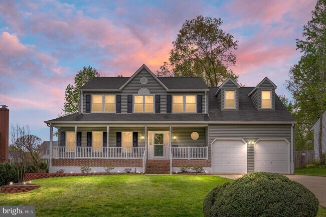 Building Photo - 15 Owen St