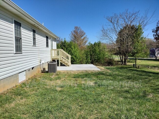 Building Photo - 6105 Varina Point Ln