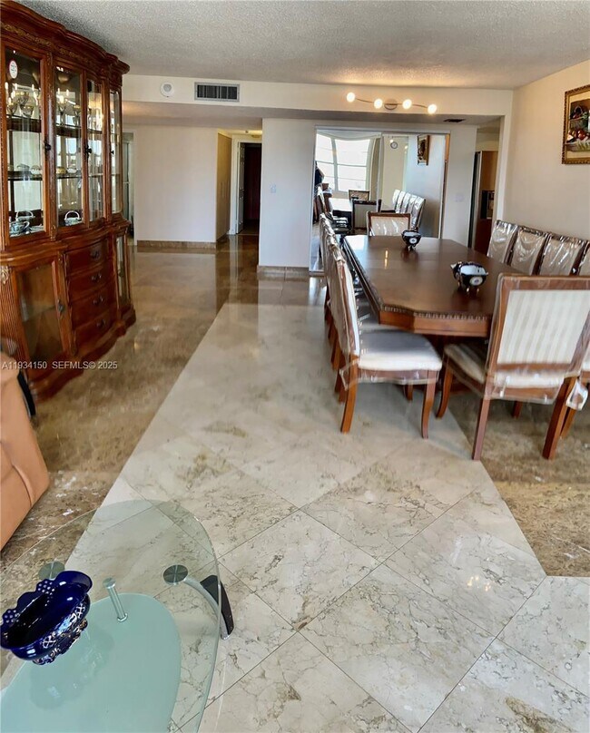 Building Photo - 230 174th St