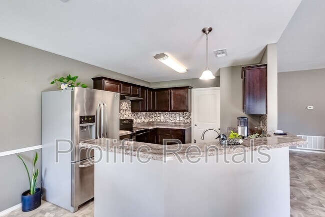 Building Photo - 5102 Screaming Eagle Cir