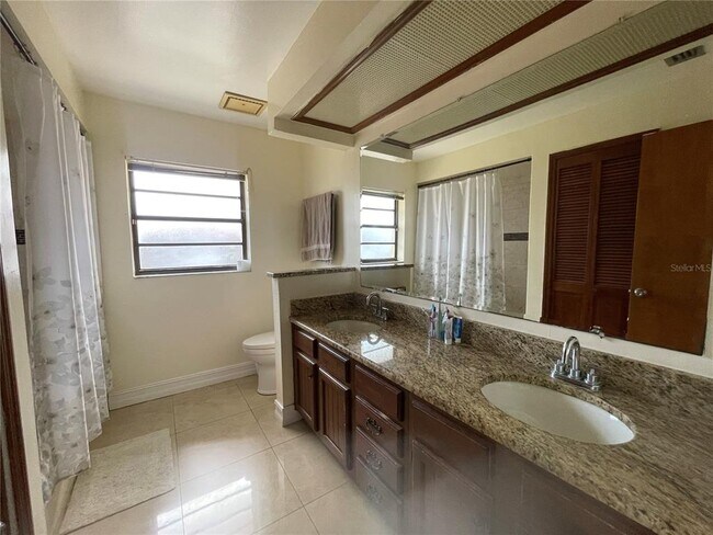 Building Photo - 3929 Orange Lake Dr