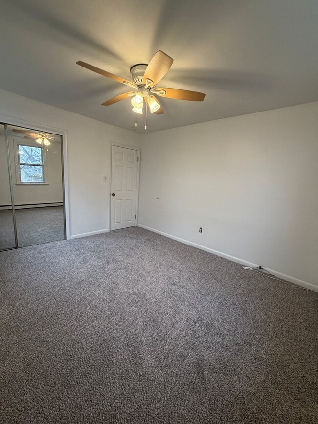 Building Photo - 534 Maryland Ave