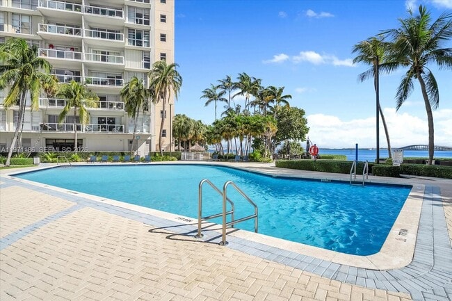 Building Photo - 2451 Brickell Ave