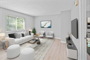 Building Photo - 501 Vilas St