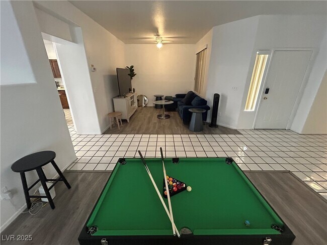 Building Photo - 6672 Golden Pond Cir