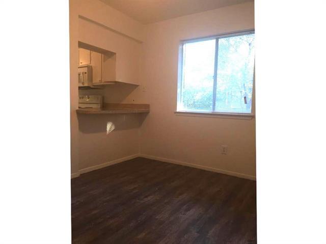 Building Photo - 1302 Mohawk Dr