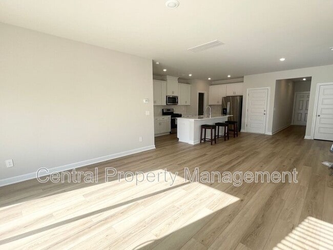 Building Photo - 671 Cozy Blf Rd