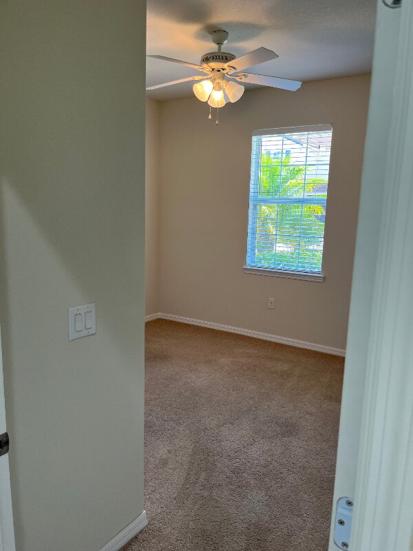 Building Photo - 250 Provence Pl
