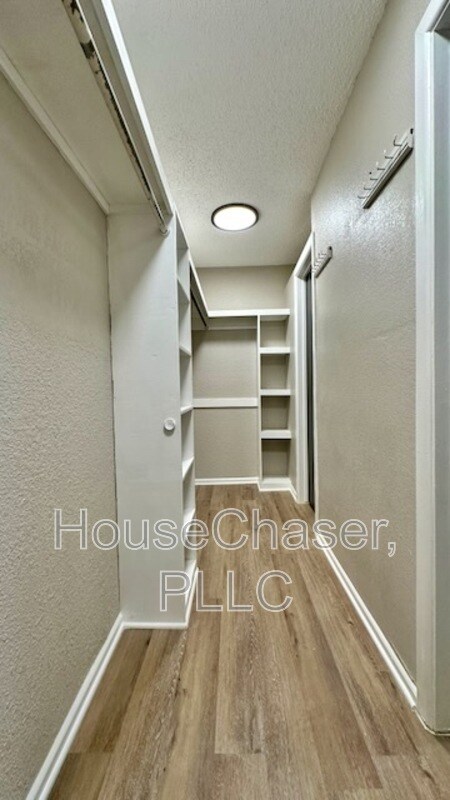 Building Photo - 4318 31st St