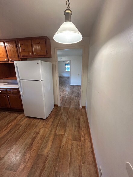 Building Photo - 7370 E Dupont Ave