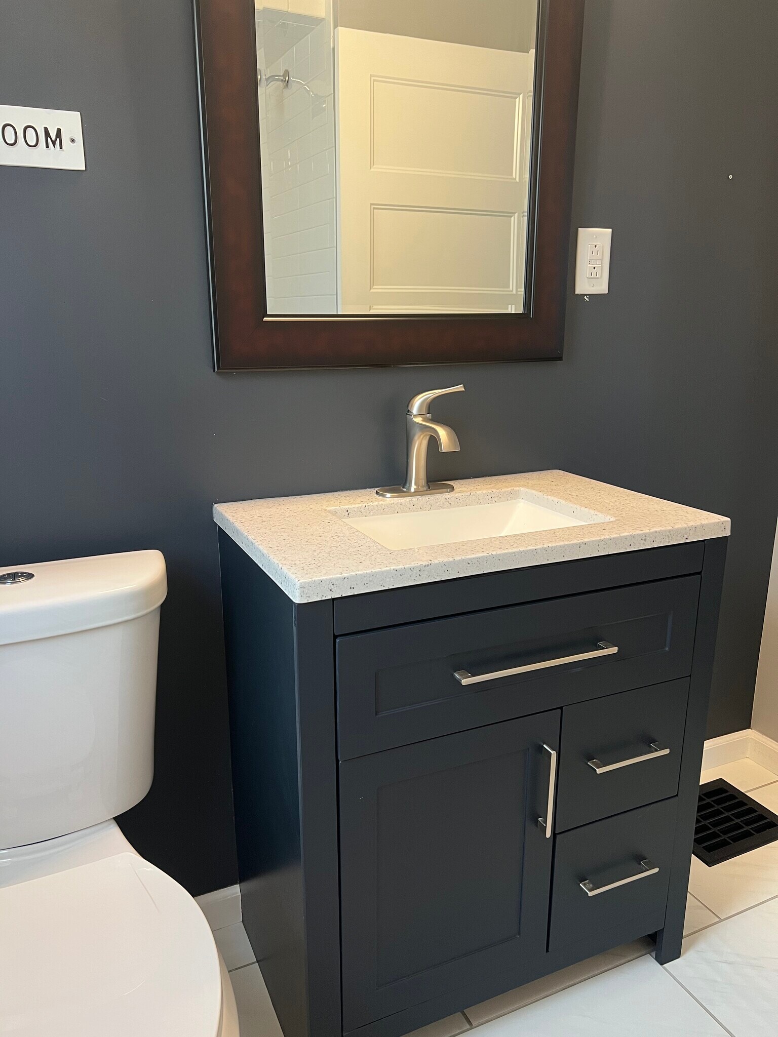 Building Photo - 1430 S Champion Ave