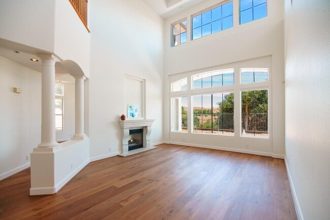 Building Photo - 26148 Legends Ct