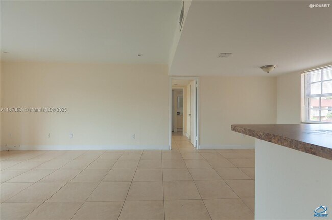 Building Photo - 9974 SW 88th St