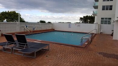 Building Photo - 6969 Collins Ave