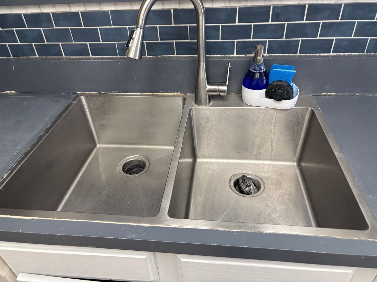 Building Photo - 1494 Sanzon Dr