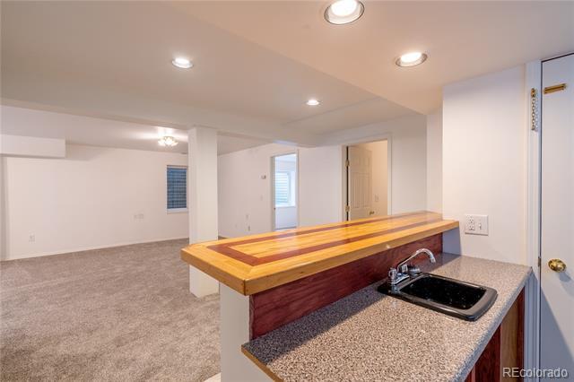 Building Photo - 6431 Gemfield Dr