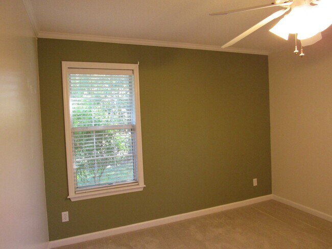 Building Photo - Foxborough Subdivision