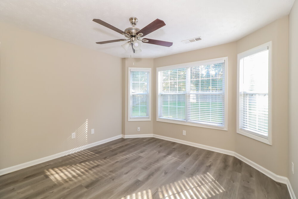 Building Photo - 615 Chantress Ct