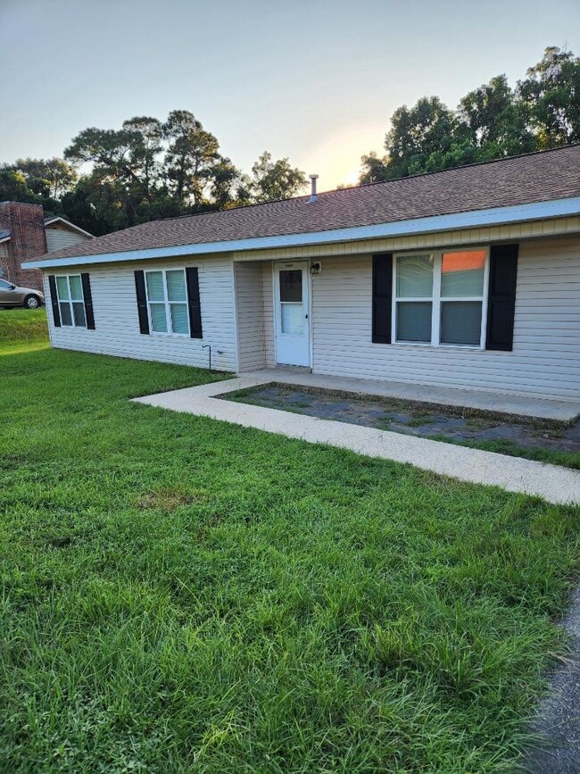 Building Photo - 4690 Opal Dr