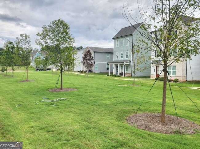 Building Photo - 821 York Aly