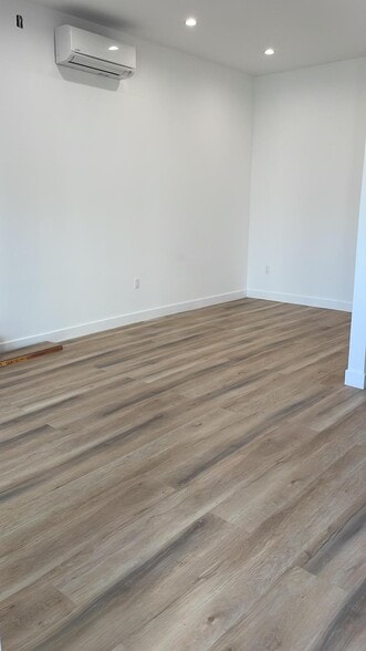 Building Photo - 612 Alta Vista Dr