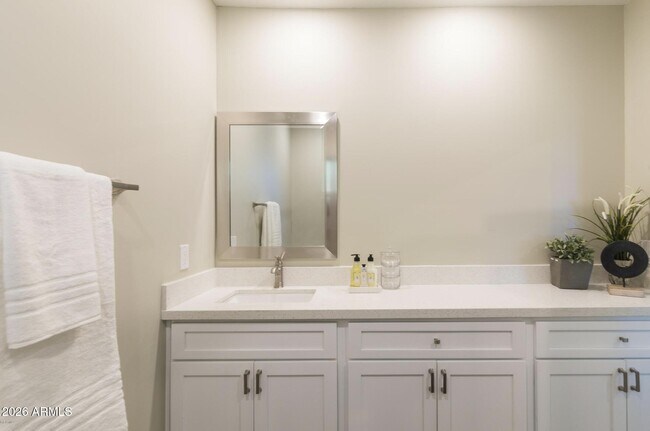 Building Photo - 2026 S El Camino Dr