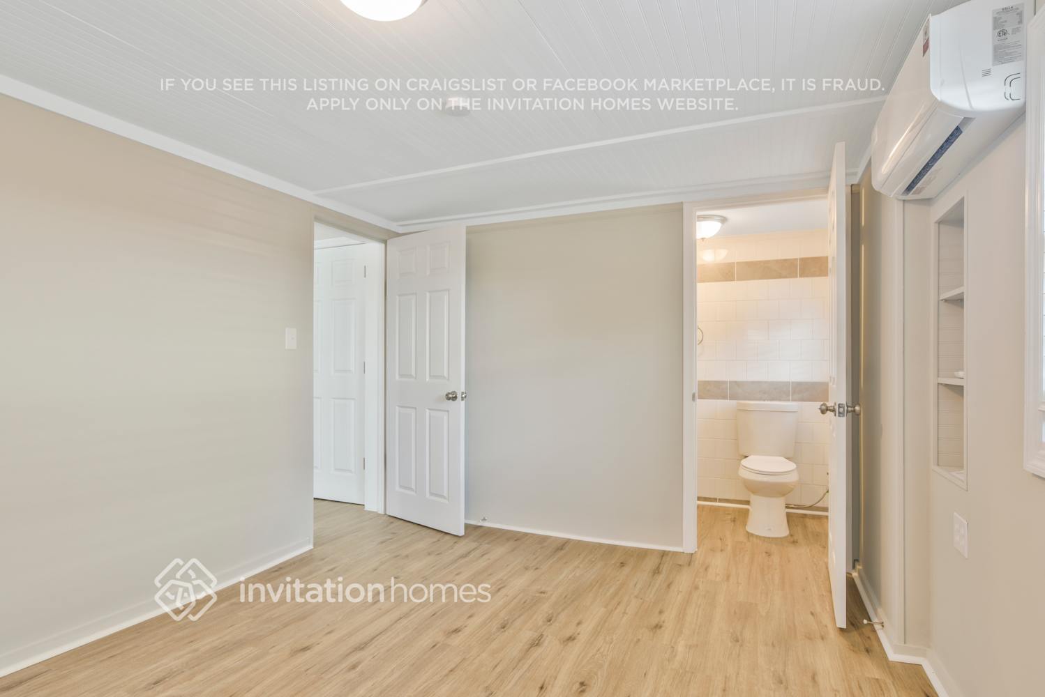 Building Photo - 927 28th St NW