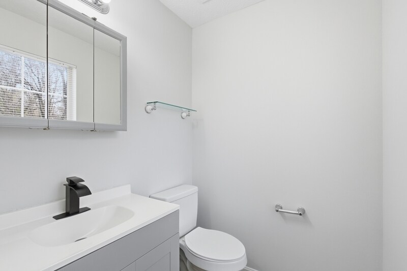 Building Photo - 5905 Grenfell Loop