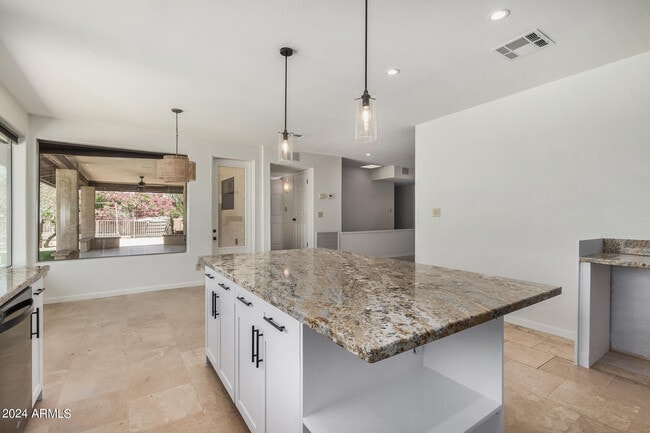 Building Photo - 32015 N 71st St