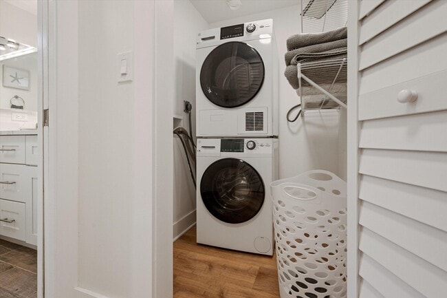 Building Photo - 13334 Polo Club Rd