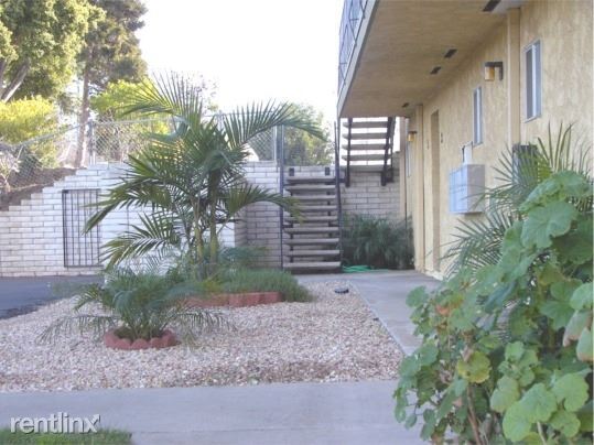Building Photo - Studio, 1 bath Apartment - 240 Iron Dr