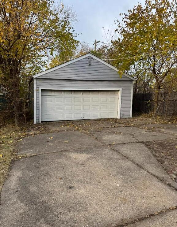 Building Photo - 2197 Springle St