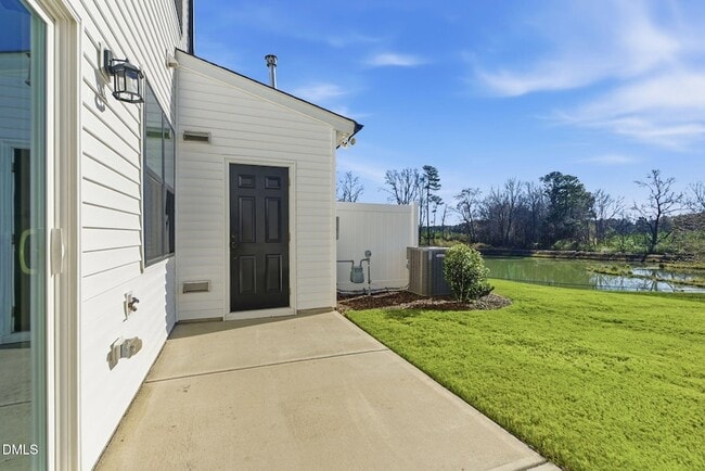 Building Photo - 759 Putney Hl Rd