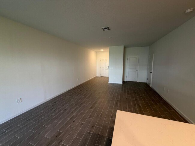 Building Photo - 3634 SE 37th Ave Rd